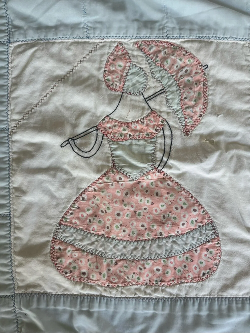 Umbrella Girl Vintage Quilt 88” X 77” Vintage